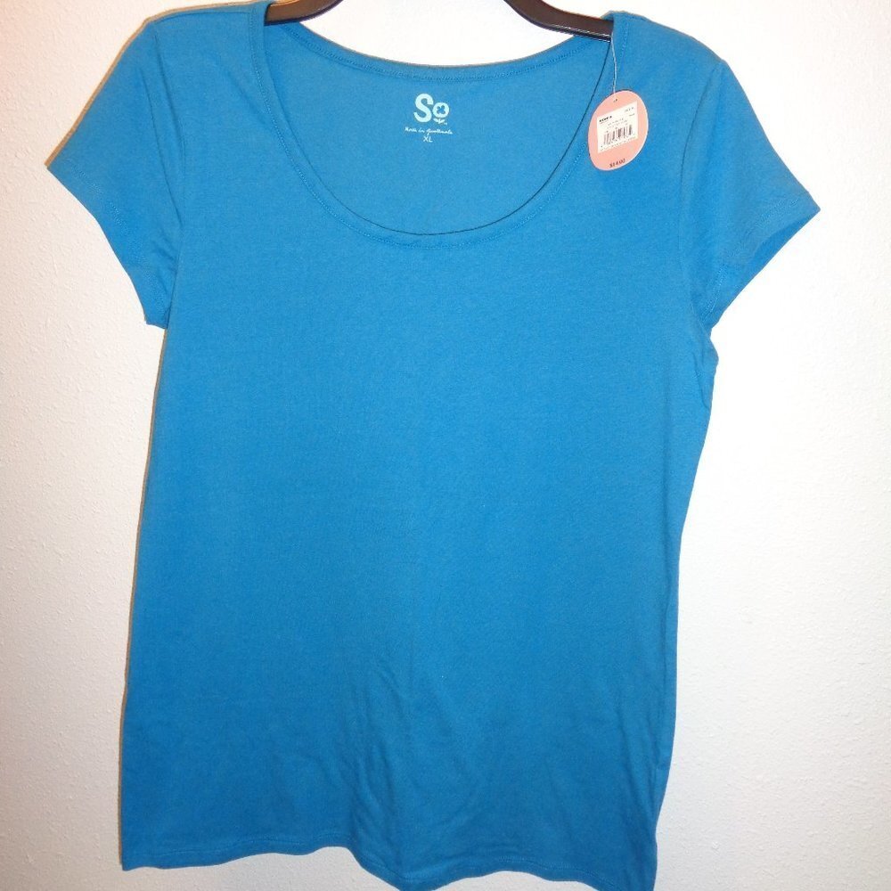 So Scoopneck Tee Size XL NWT